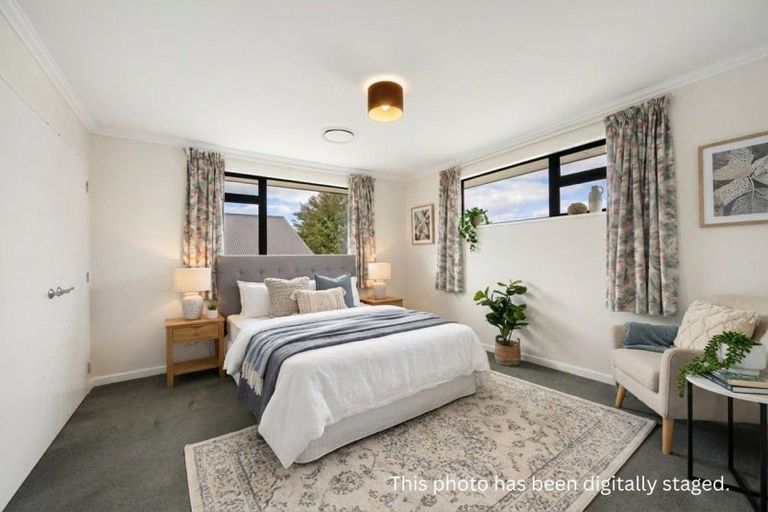 Photo of property in 4 Hillview Place, Wanaka, 9305