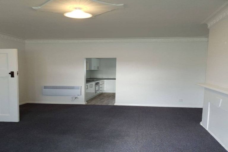 Photo of property in 81-87 Whites Line East, Waiwhetu, Lower Hutt, 5010