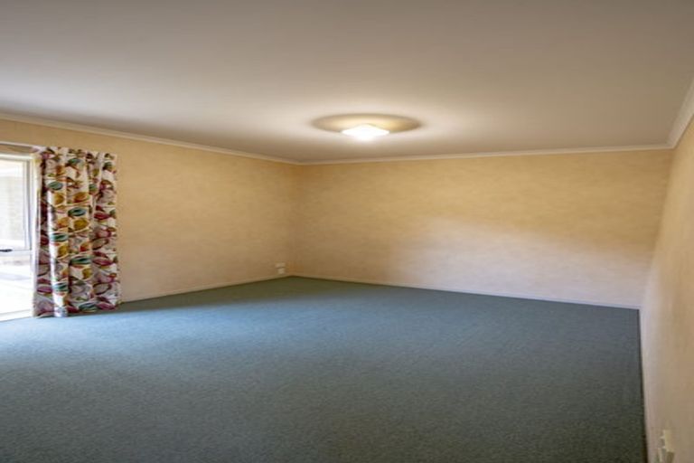 Photo of property in 16 Tawai Dell, Pyes Pa, Tauranga, 3112