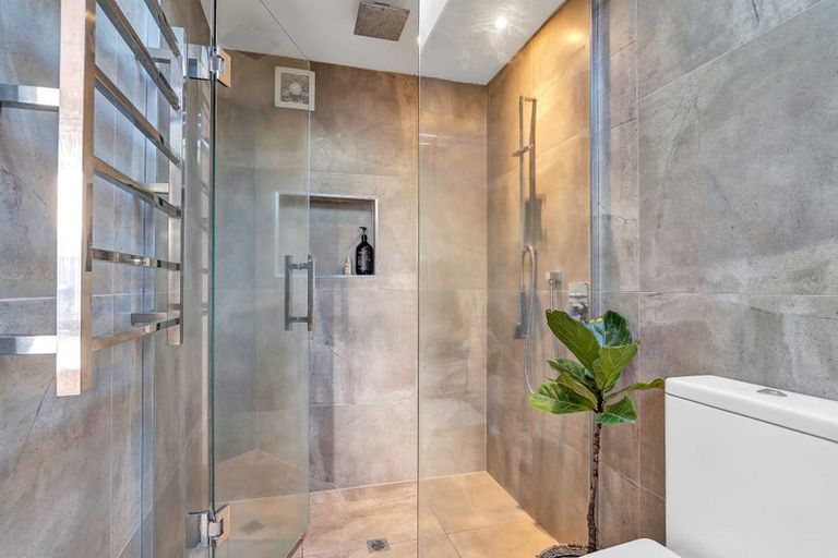 Photo of property in 31 Newton Street, Fitzroy, New Plymouth, 4312