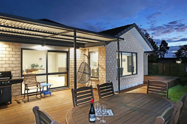 Photo of property in 1 Overend Court, Pukekohe, 2120