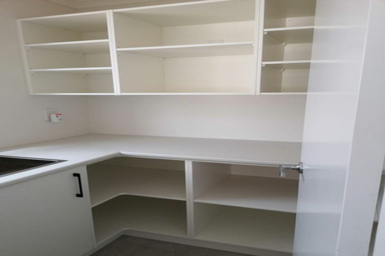 Photo of property in 69 Melksham Drive, Churton Park, Wellington, 6037