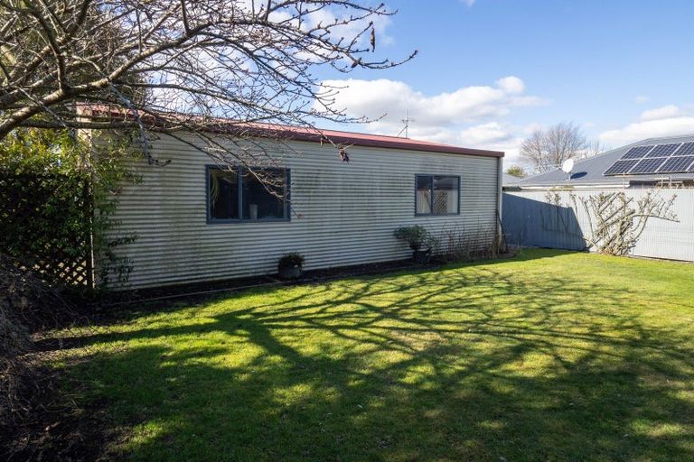 Photo of property in 155 Mcmurdo Street, Tinwald, Ashburton, 7700