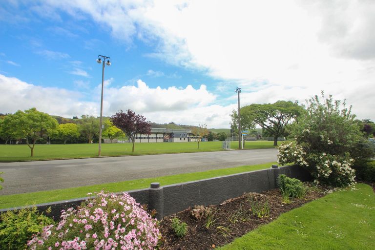 Photo of property in 51 Taward Street, Oamaru North, Oamaru, 9400