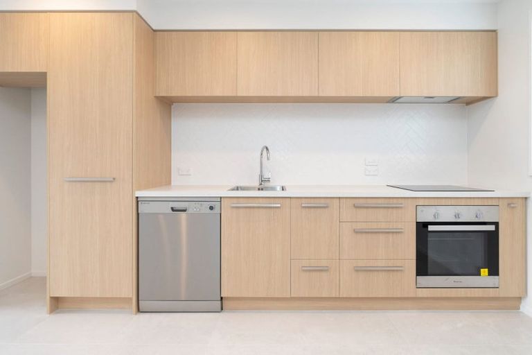 Photo of property in 122c Blenheim Road, Riccarton, Christchurch, 8041