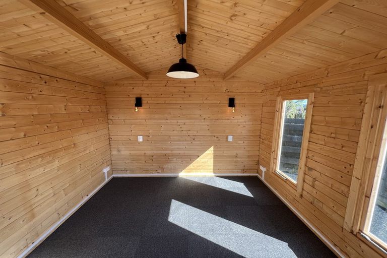 Photo of property in 4/17 Kowhai Street, Naenae, Lower Hutt, 5011