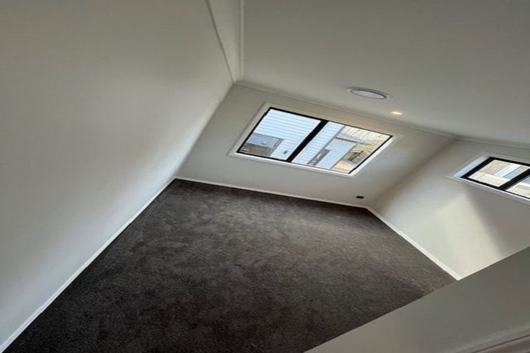 Photo of property in 30 Black Shed Road, Flat Bush, Auckland, 2019