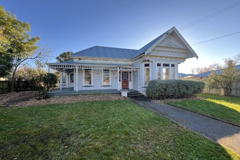 Photo of property in 39 Oxley Avenue, St Albans, Christchurch, 8014