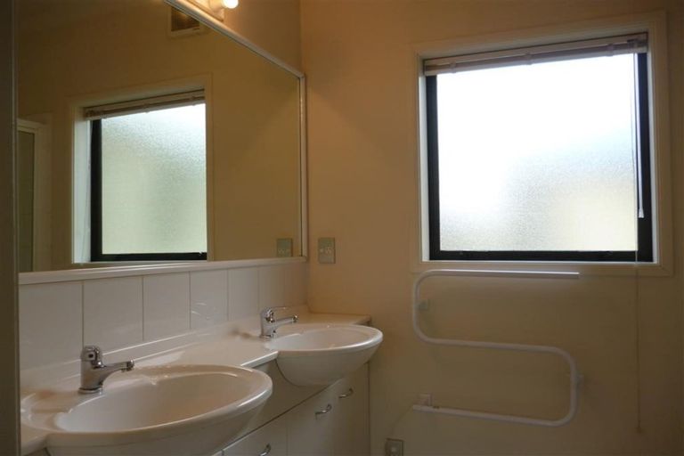 Photo of property in 3 Limes Avenue, Parklands, Christchurch, 8083