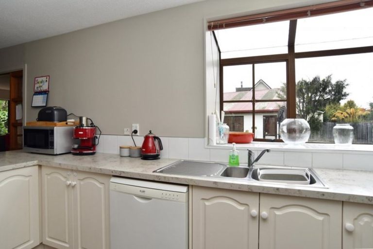 Photo of property in 14 Mcintosh Place, Kaiapoi, 7630