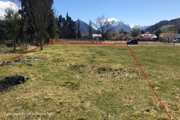 Photo of property in 12 Woodley Place, Glenorchy, 9372