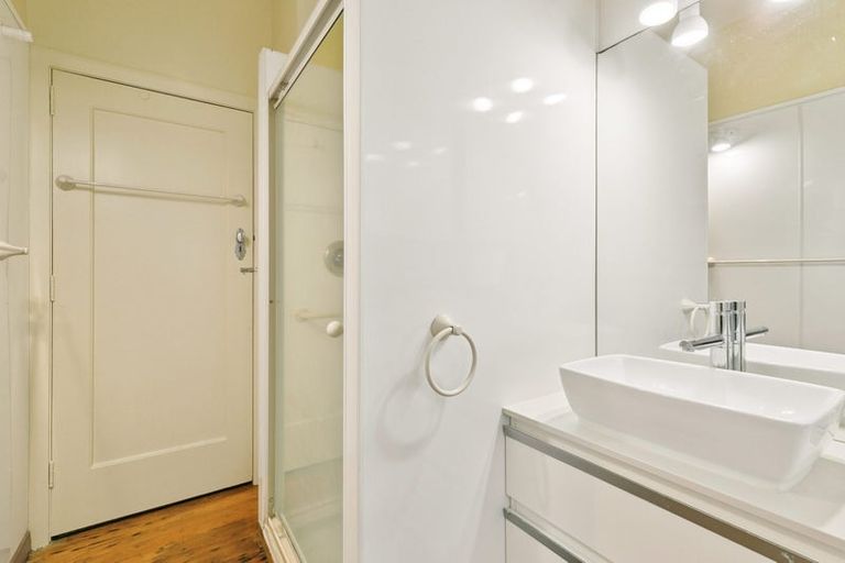 Photo of property in 9a Stowe Hill, Thorndon, Wellington, 6011