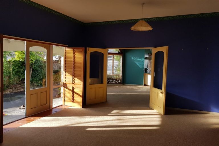 Photo of property in 82 Caledonian Road, St Albans, Christchurch, 8014