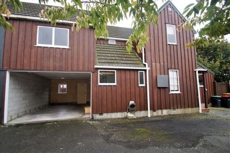 Photo of property in 19 Horseshoe Lake Road, Shirley, Christchurch, 8061