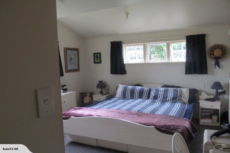 Photo of property in 40 Koe Street, Moana, 7872