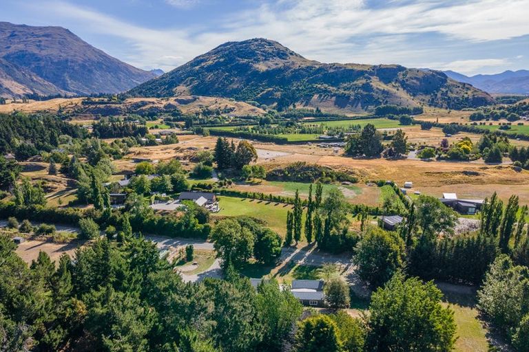 Photo of property in 45 Arrow Junction Road, Arrow Junction, Queenstown, 9371
