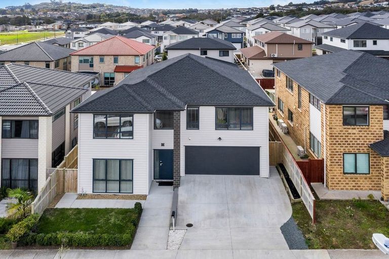 Photo of property in 12 Hangahai Road, Flat Bush, Auckland, 2019
