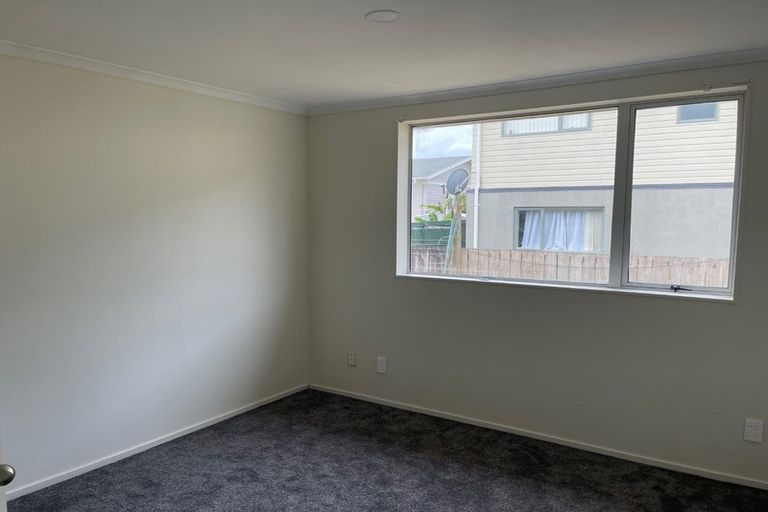 Photo of property in 3a Margarita Rise, Pukekohe, 2120