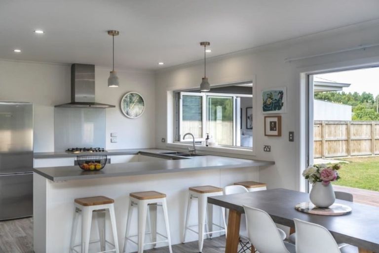 Photo of property in 53 Frederick Street, Carterton, 5713
