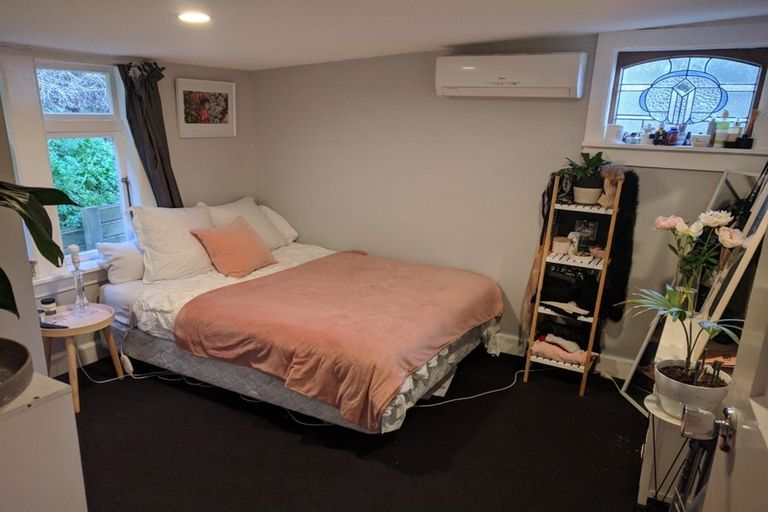 Photo of property in 164a Ohiro Road, Brooklyn, Wellington, 6021