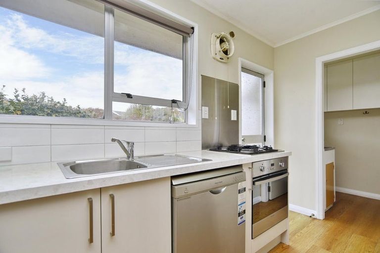 Photo of property in 1/9 Juniper Place, Burnside, Christchurch, 8053