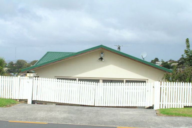 Photo of property in 57 Garton Drive, Massey, Auckland, 0614