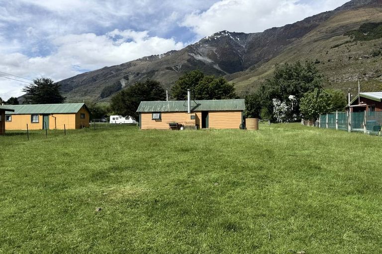 Photo of property in 27 Kiwi Street, Makarora, Wanaka, 9382