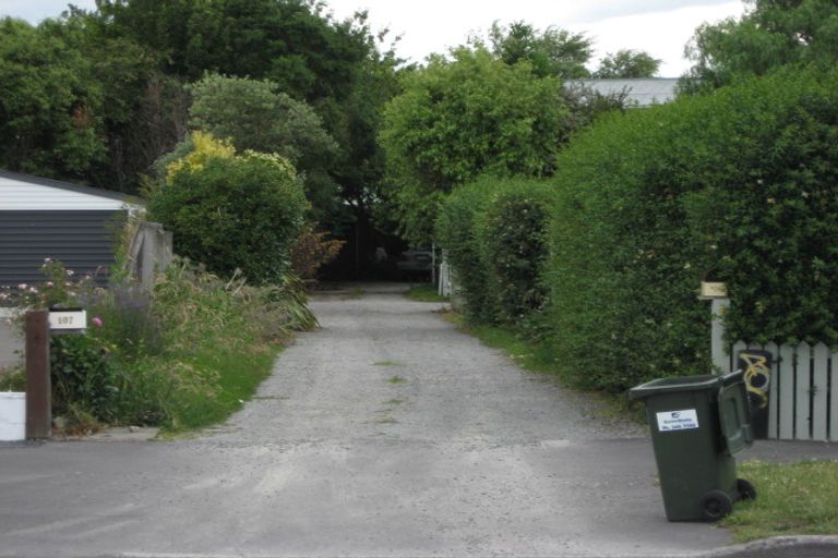Photo of property in 107 Hargood Street, Woolston, Christchurch, 8062