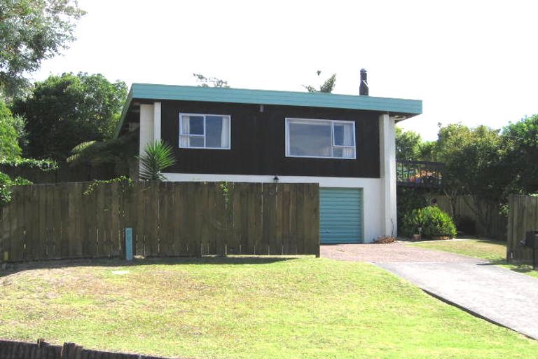Photo of property in 104 Glenvar Road, Torbay, Auckland, 0630