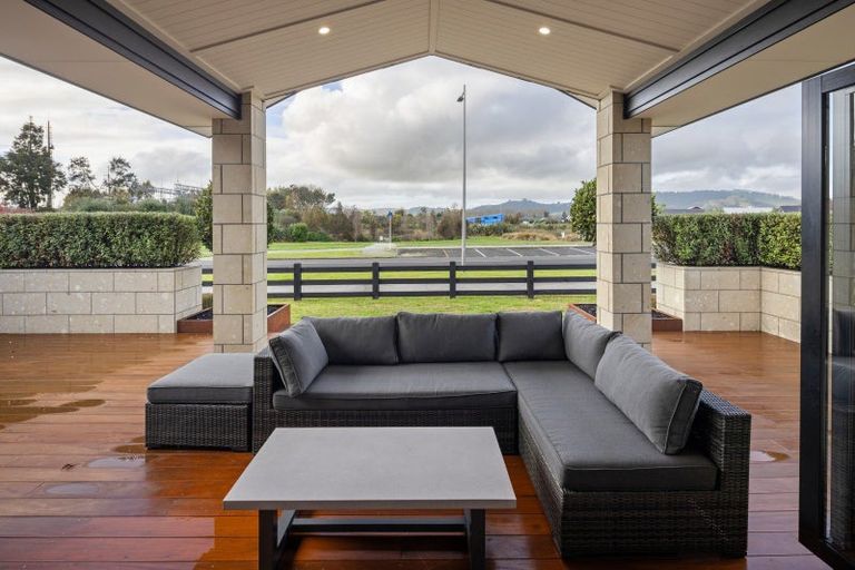 Photo of property in 34 Mike Smith Drive, Cambridge, 3434