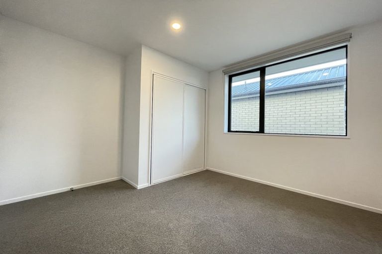 Photo of property in 11 Koral Lane, Broomfield, Christchurch, 8042