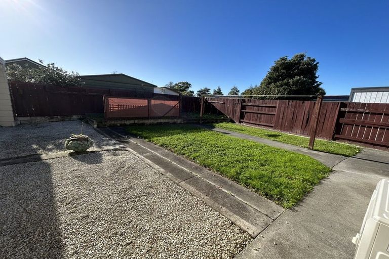 Photo of property in 12 Cargill Grove, Kelvin Grove, Palmerston North, 4414