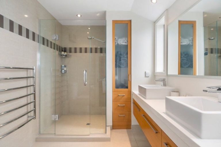 Photo of property in 75a Inwoods Road, Parklands, Christchurch, 8083