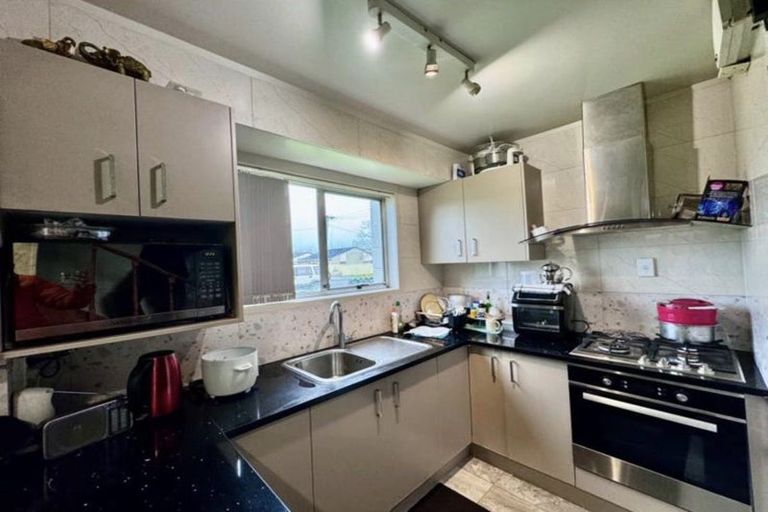 Photo of property in 130 Boundary Road, Clover Park, Auckland, 2019
