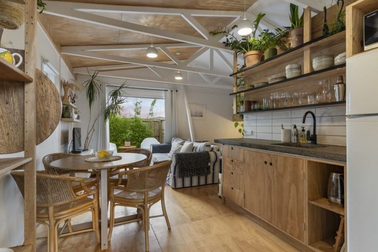 Photo of property in 105 Bell Street, Whangamata, 3620