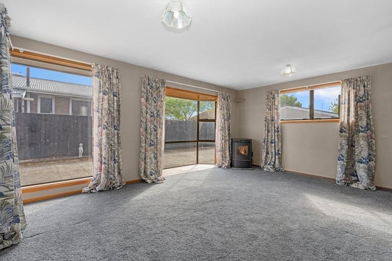 Photo of property in 4 Glenrowan Avenue, Avondale, Christchurch, 8061