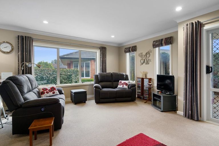 Photo of property in 18 Burr Street, Cambridge, 3434