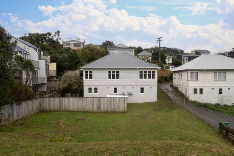 Photo of property in 35 Hindmarsh Street, Johnsonville, Wellington, 6037