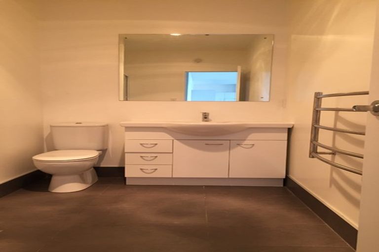 Photo of property in 5/107 Great South Road, Papakura, 2110