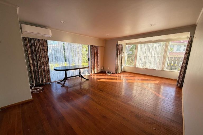 Photo of property in 3 Passive Grove, Ascot Park, Porirua, 5024