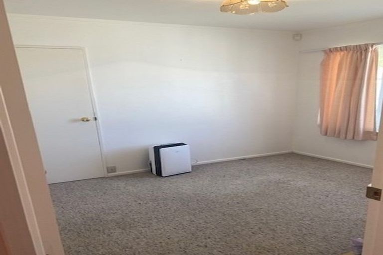 Photo of property in 2 Dennis Way, Island Bay, Wellington, 6023