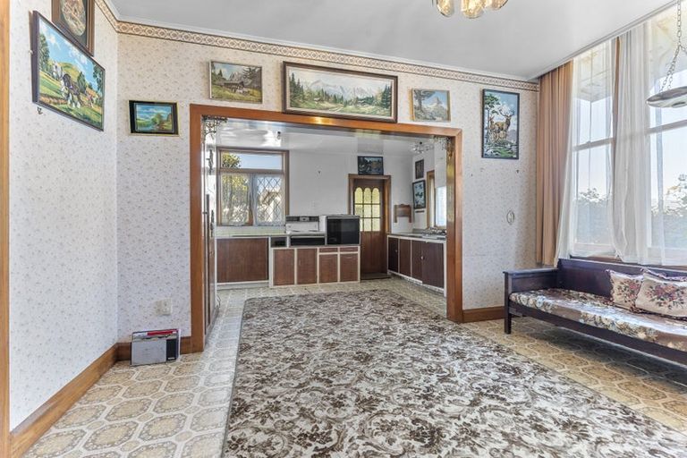 Photo of property in 265f Tukapa Street, Hurdon, New Plymouth, 4310