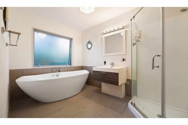 Photo of property in 72b Mackenzie Avenue, Woolston, Christchurch, 8023