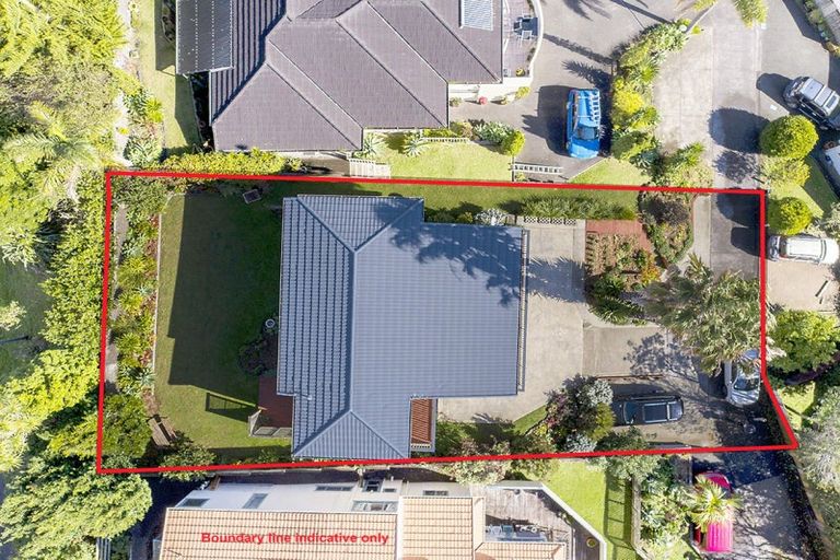 Photo of property in 148 Red Beach Road, Red Beach, 0932