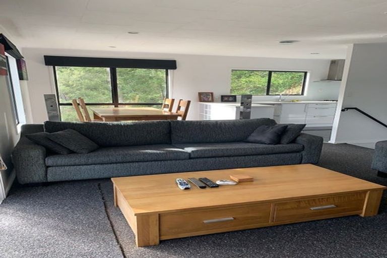 Photo of property in 11 Ramonda Close, Bayview, Auckland, 0629