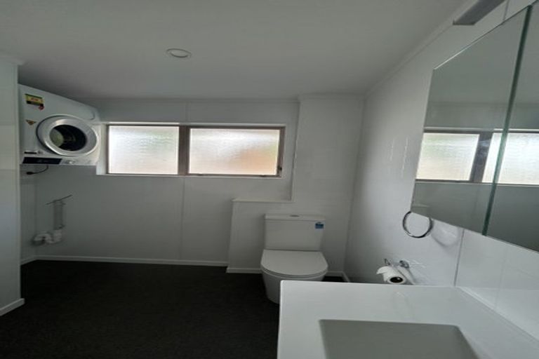 Photo of property in 3/13b Upper Bourke Street, Kilbirnie, Wellington, 6022