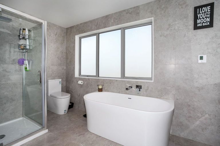 Photo of property in 293 Harbourside Drive, Karaka, Papakura, 2113