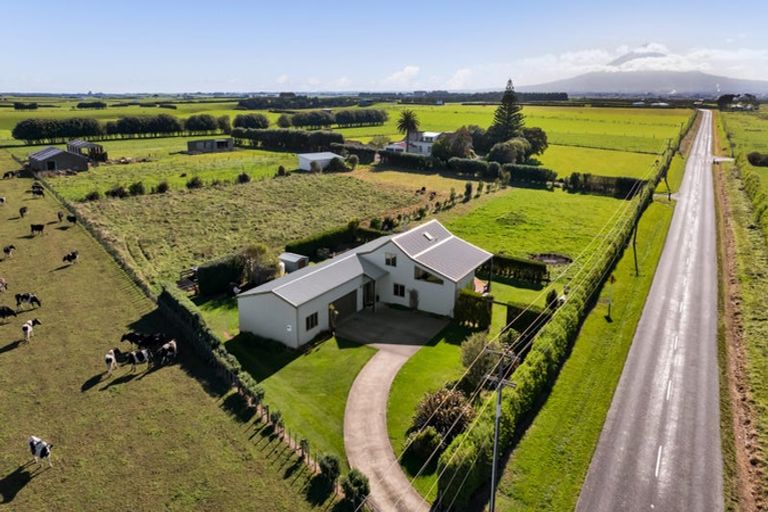 Photo of property in 141 Scott Road, Okaiawa, Hawera, 4671