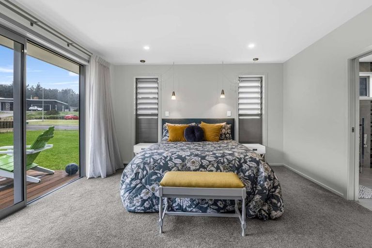 Photo of property in 20 Taonui Street, Waitarere Beach, Levin, 5510