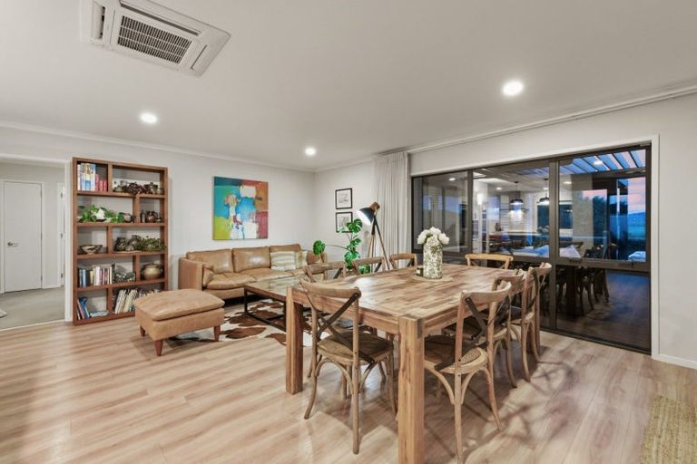 Photo of property in 7 Senecio Way, Papamoa Beach, Papamoa, 3118